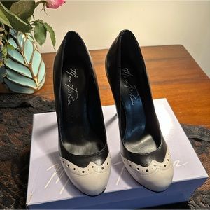 Marc Fisher Beah black and white size 7 heel worn twice  no tags but with box